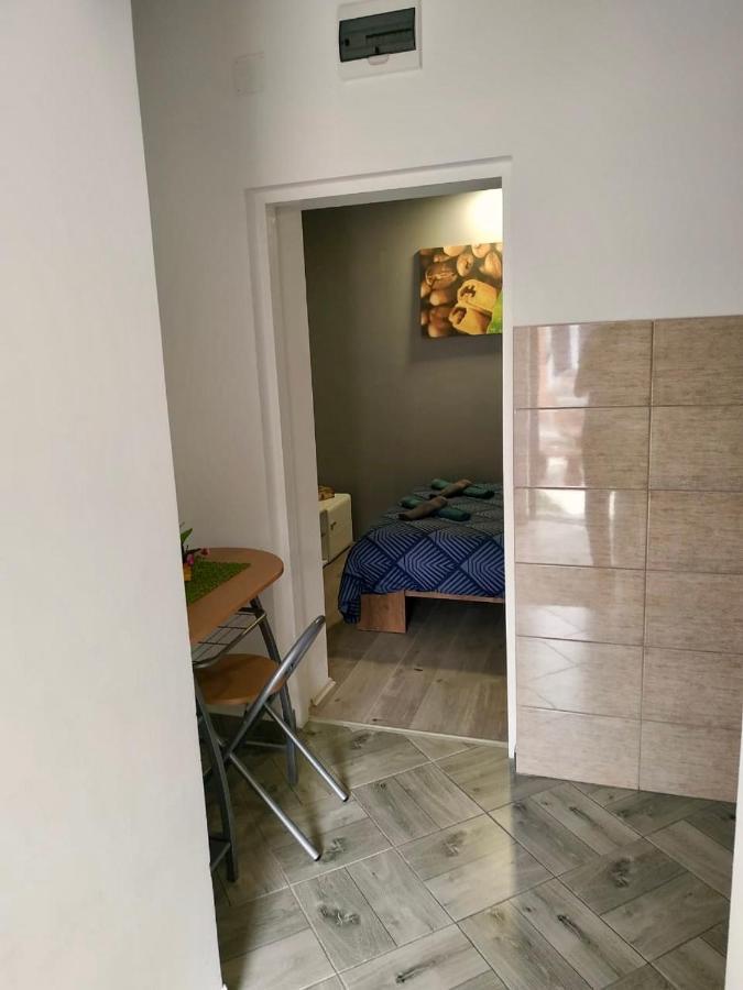 Zen Apartmani Zrenjanin Exterior photo